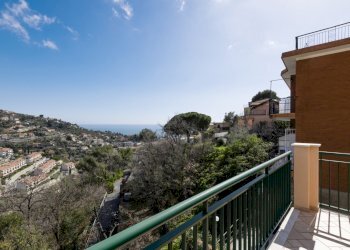 2.jpg - Appartamento strada per Moglio, Alassio - foto 2