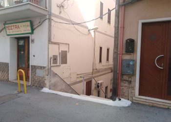 Appartamento Via Umberto I°, Ischitella - foto 1