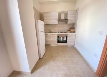 11.jpg - Three-room apartment Viale Abramo Lincoln 166, Caserta - photo 11
