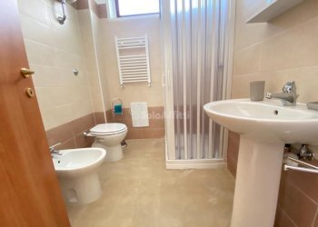 13.jpg - Three-room apartment Viale Abramo Lincoln 166, Caserta - photo 13