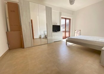 19.jpg - Three-room apartment Viale Abramo Lincoln 166, Caserta - photo 18