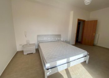 22.jpg - Three-room apartment Viale Abramo Lincoln 166, Caserta - photo 21