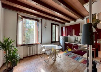 soggiorno_.jpg - Two-room apartment Strada Argini Parma 36, Parma (neighborhood Cittadella) - photo 1
