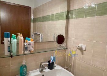 bagno_lavandino.jpg - Two-room apartment Strada Argini Parma 36, Parma (neighborhood Cittadella) - photo 9