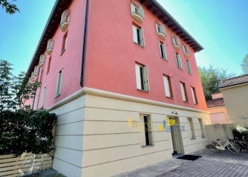 esterno_.jpg - Two-room apartment Strada Argini Parma 36, Parma (neighborhood Cittadella) - photo 10
