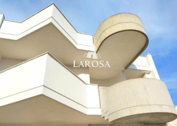 2.jpg - Quadrilocale Vernole - foto 2