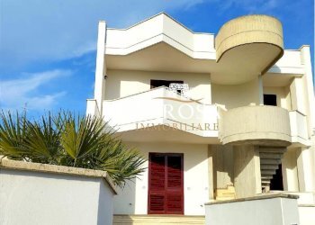 7.jpg - Quadrilocale Vernole - foto 24