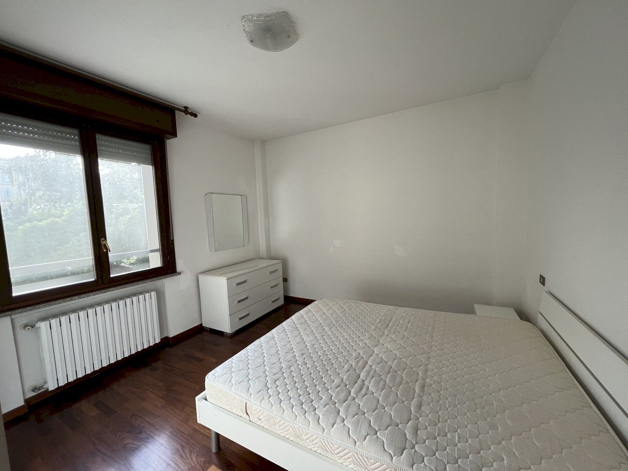 camera da letto - Bilocale Reggio nell'Emilia - foto 1