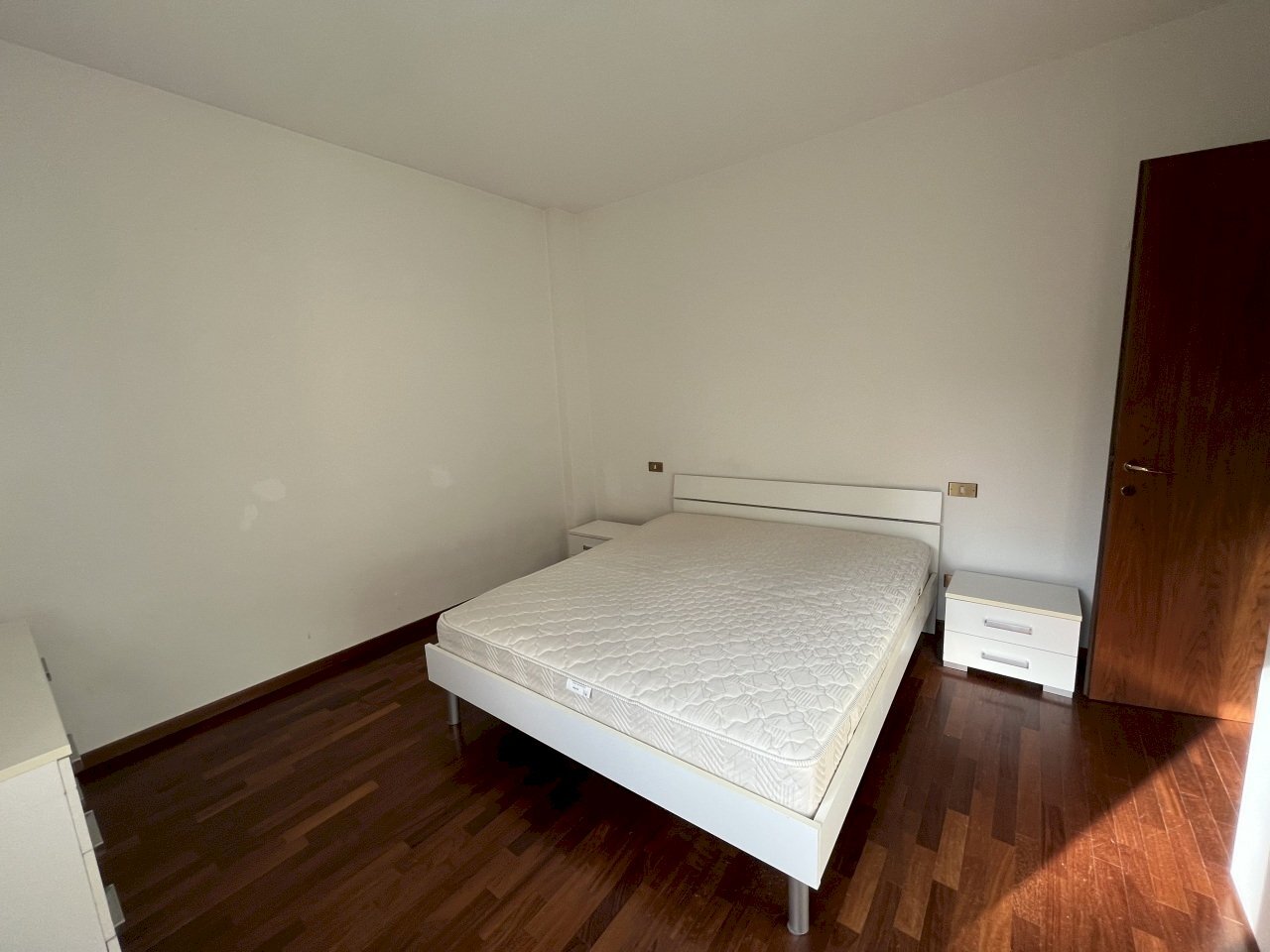 camera da letto - Bilocale Reggio nell'Emilia - foto 2