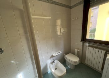 bagno - Bilocale Reggio nell'Emilia - foto 9