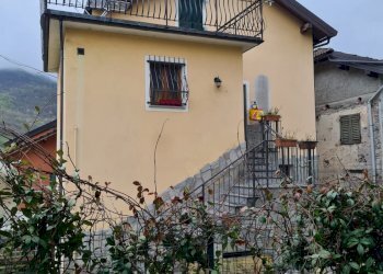Apartment Montoggio - photo 2