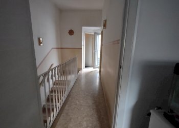 IMG_20220802_190956671.jpg - Casa indipendente Jesi - foto 1