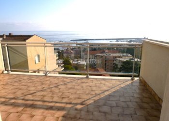 Terrazzo - Attic Via Wolfgang Goethe 499, Sanremo - photo 8