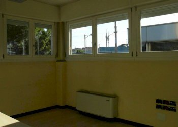 stanza - Ufficio Bologna (zona Fossolo) - foto 7