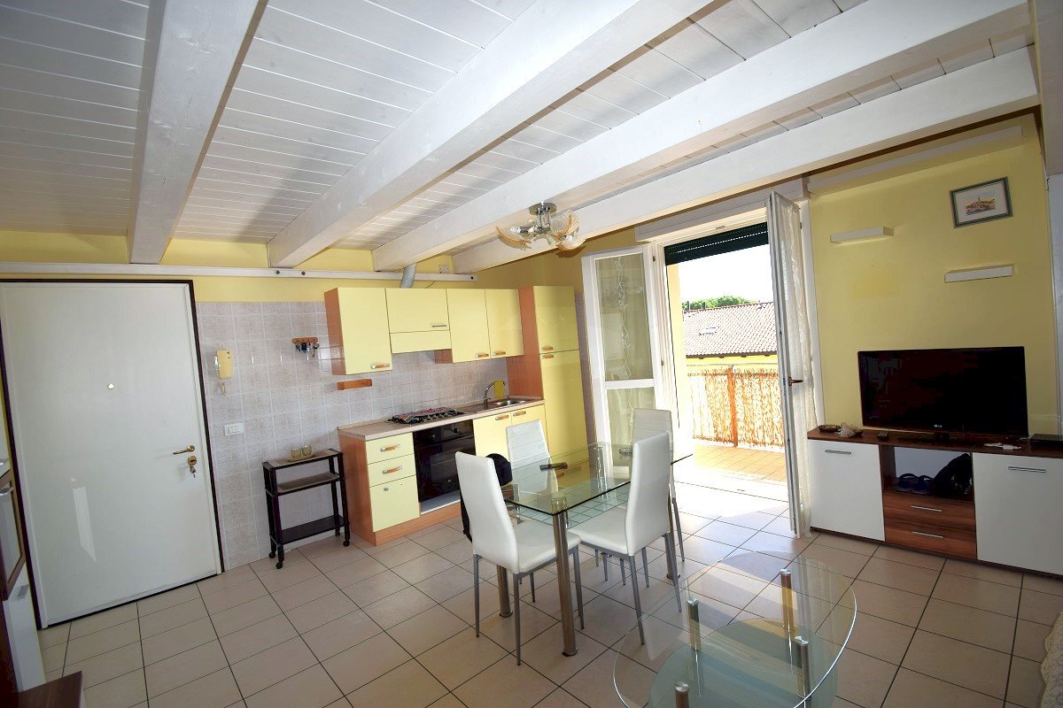 Bilocale Russi - foto 1