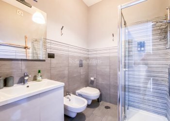 BAGNO - Appartamento Salita Pontecorvo, Napoli (zona Montecalvario) - foto 10