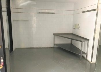 1.jpg - Locale Commerciale via dei girasoli, Guidonia Montecelio - foto 4