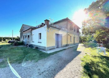 Casa indipendente Via Emilia Ponente, 1950, Castel Bolognese - foto 2