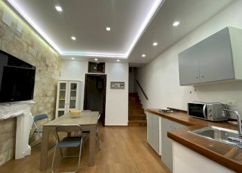 Three-room apartment Salita Valenza, Monreale - photo 1