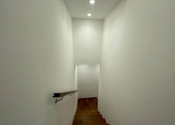 Three-room apartment Salita Valenza, Monreale - photo 4