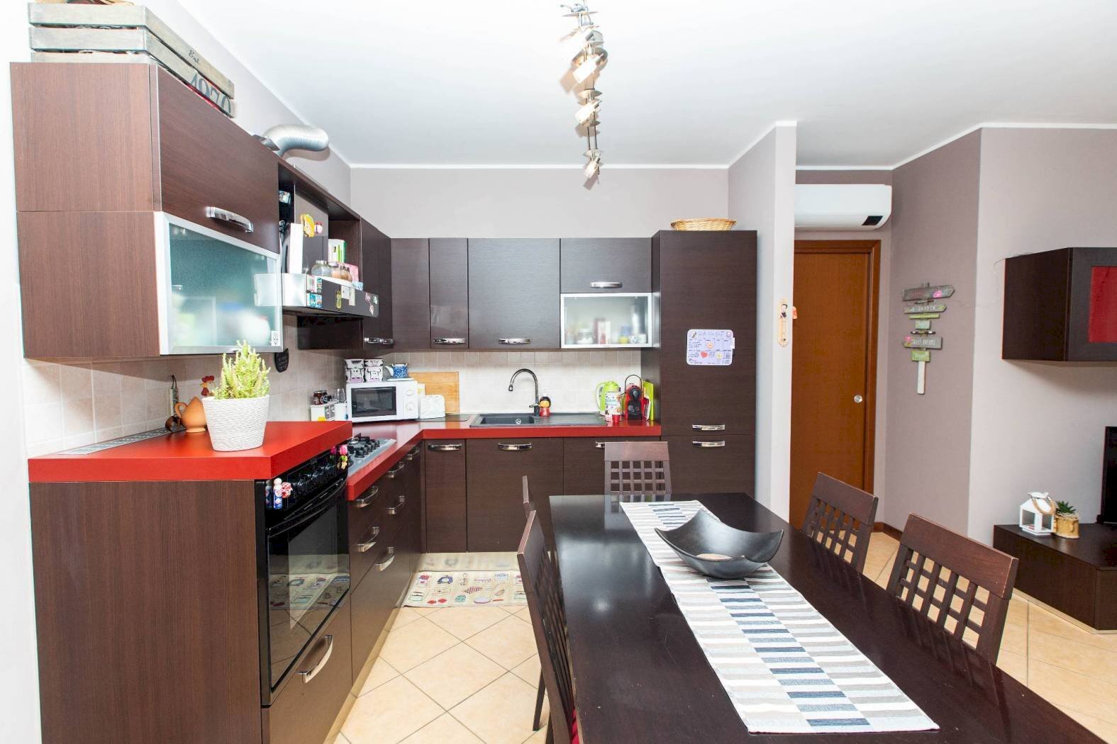 Three-room apartment via Francesco Baracca, 129, Ossona - photo 3