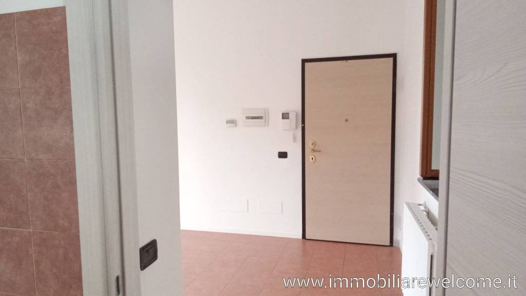 Trilocale via Tommaso Grossi, 3, Rho - foto 2