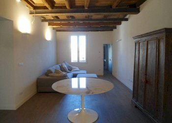 living - Attico piazza San Domenico, Bologna (zona Colli) - foto 8