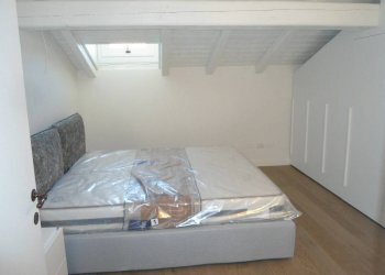 camera - Attico piazza San Domenico, Bologna (zona Colli) - foto 16