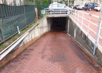 BOX AFFITTO CARIGNANO VIALE ASPROMONTE (6) - Box viale Aspromonte, Genova (zona Carignano) - foto 2