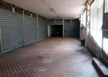 BOX AFFITTO CARIGNANO VIALE ASPROMONTE (4) - Box viale Aspromonte, Genova (zona Carignano) - foto 5
