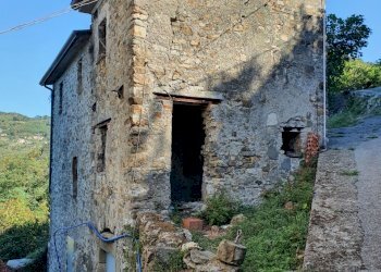 thumbnail_20220824_094212 (1).jpg - Rustic Via Borgo di Sopra Giucano, Fosdinovo - photo 1