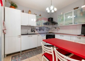 Two-room apartment Via Paolo Veronese, 46 
 Borgata Vittoria, Torino - photo 9