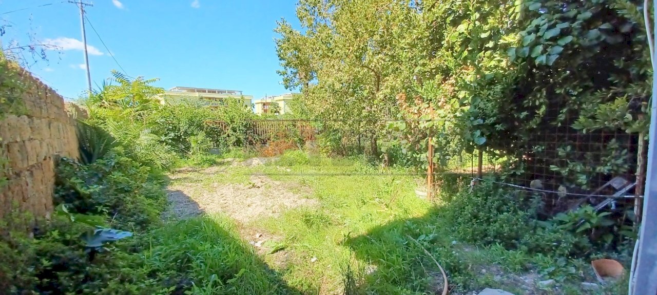 2.jpeg - Laboratorio Via montella, Maddaloni - foto 3