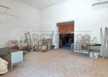 9.jpeg - Laboratorio Via montella, Maddaloni - foto 9