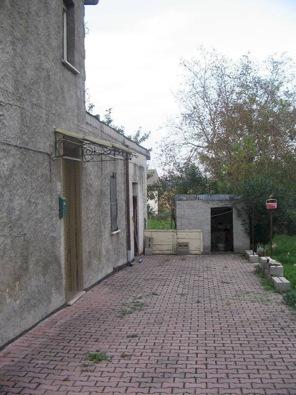 C 022.jpg - Casa indipendente Via Isonzo 12, Rapino - foto 3