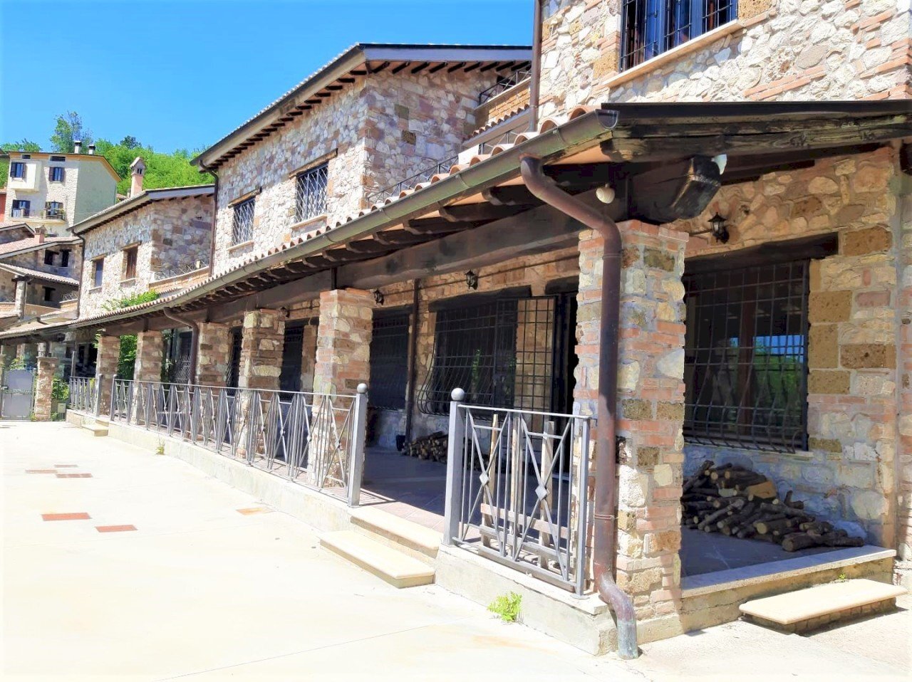 2.jpeg - Terraced Villa VIA LICINESE  SNC, Orvinio - photo 2