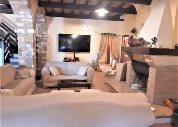 WhatsApp Image 2022-09-05 at 11.30.30.jpeg - Villa a Schiera VIA LICINESE  SNC, Orvinio - foto 13