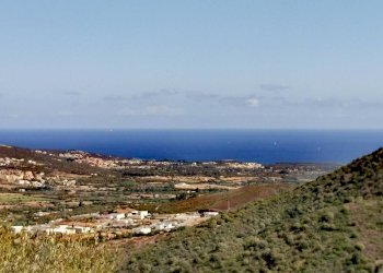 Viste - Villa via Enrico Berlinguer, Torpè - foto 1