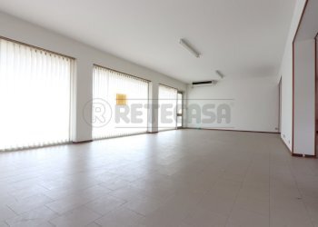 IMG_2650.JPG - Locale Commerciale Via S. Quasimodo, Grisignano di Zocco - foto 4