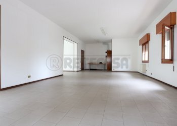 IMG_2648.JPG - Locale Commerciale Via S. Quasimodo, Grisignano di Zocco - foto 9