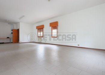 IMG_2649.JPG - Locale Commerciale Via S. Quasimodo, Grisignano di Zocco - foto 10