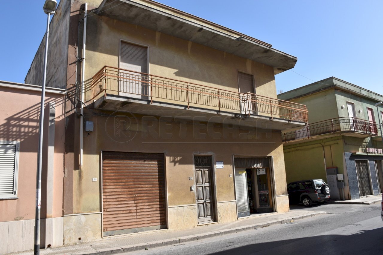 DSC_0047.JPG - Appartamento via stazione  70, Marsala - foto 1