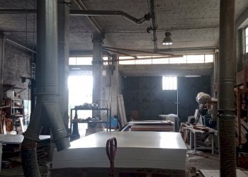 IMG_20220928_100222.jpg - Locale Commerciale Luni - foto 8