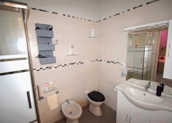 Trilocale Russi - foto 17