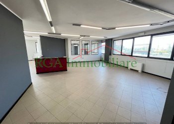 ufficio - Office via Portico, 13, Bergamo - photo 19