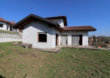 Facciata - Villa strada della Faiteria, Andezeno - photo 2