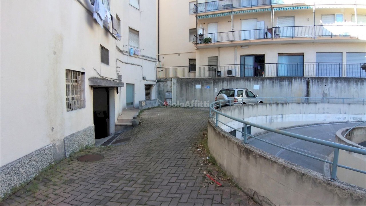 Accesso posto auto - Box Via Paolo Boselli 40, Taggia - foto 2