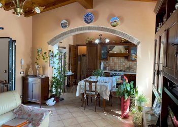 sealza gabriella.jpg - Villa a Schiera Via delle Otto Case, Ventimiglia - foto 2