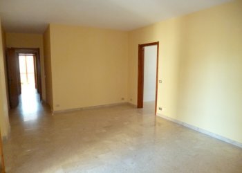 P1100304.JPG - Appartamento Ragusa - foto 4