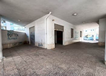 IMG20220201104327.jpg - Locale Commerciale Nettuno - foto 4